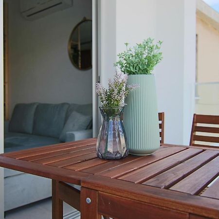 Phaedrus Living Seaside Luxury Flat Athina 123 Apartment Paphos Bagian luar foto