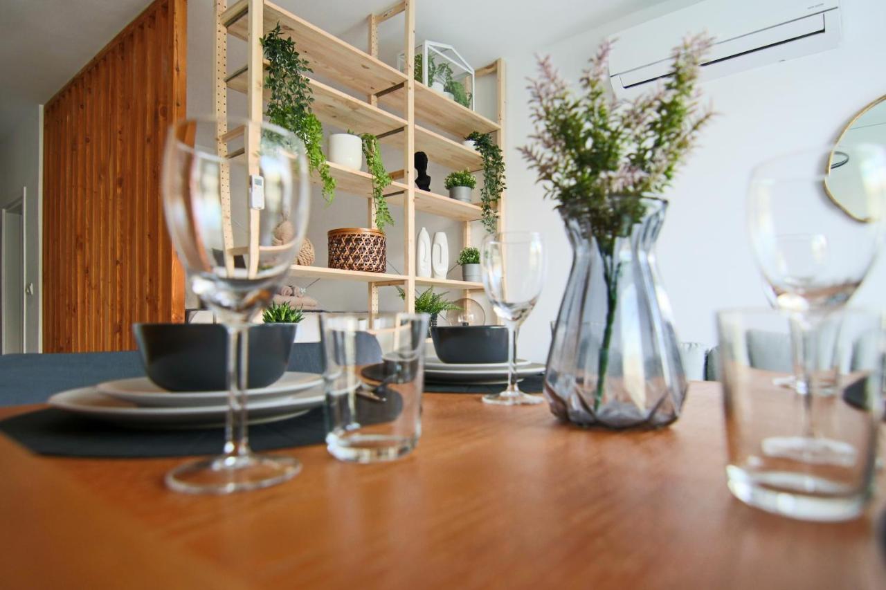 Phaedrus Living Seaside Luxury Flat Athina 123 Apartment Paphos Bagian luar foto