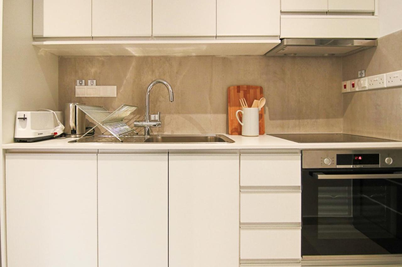 Phaedrus Living Seaside Luxury Flat Athina 123 Apartment Paphos Bagian luar foto