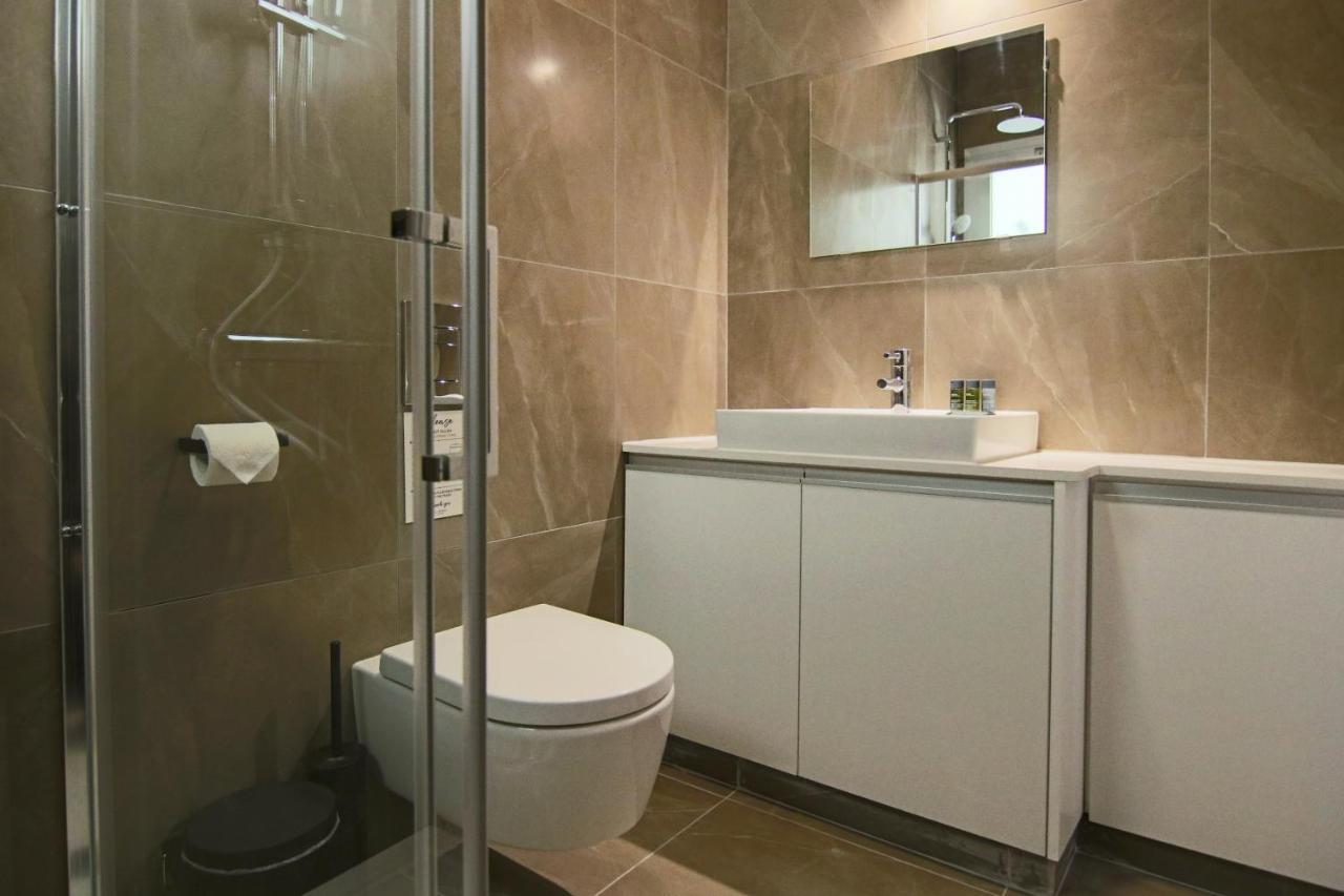 Phaedrus Living Seaside Luxury Flat Athina 123 Apartment Paphos Bagian luar foto